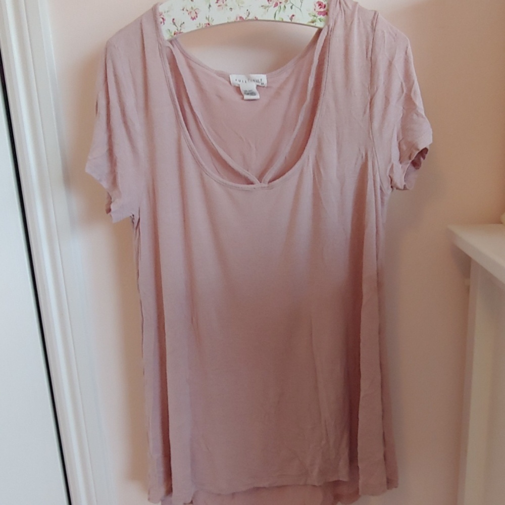 NWOT Pink t-shirt- Full Tilt